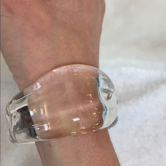 Clear hinged bracelet plastic - Picture 10 of 14